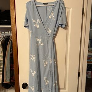 BNWT Shein maxi wrap dress